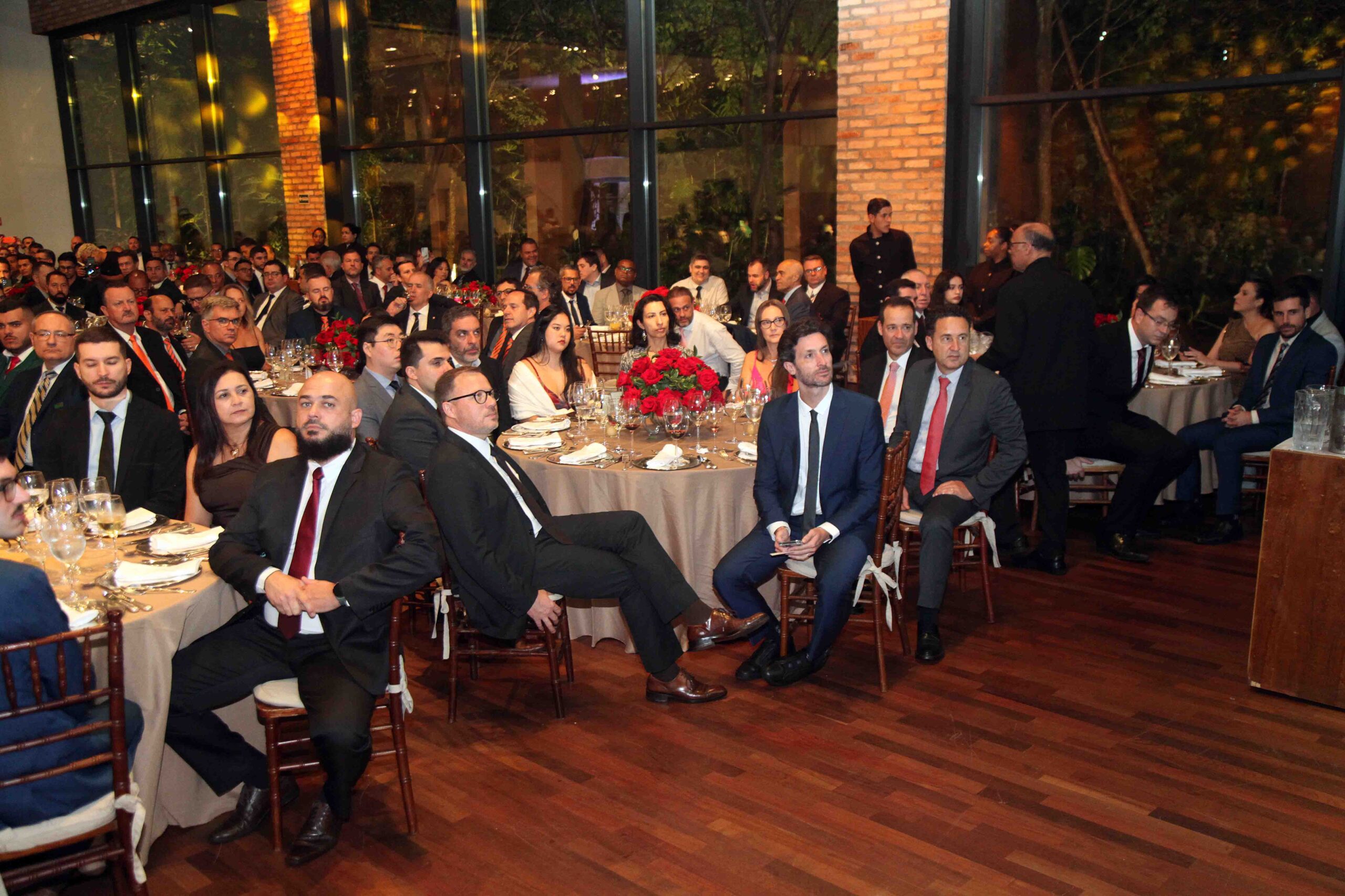 PATROCINADORA DO EVENTO “PRÊMIO ABREME FORNECEDORES” LEGRAND