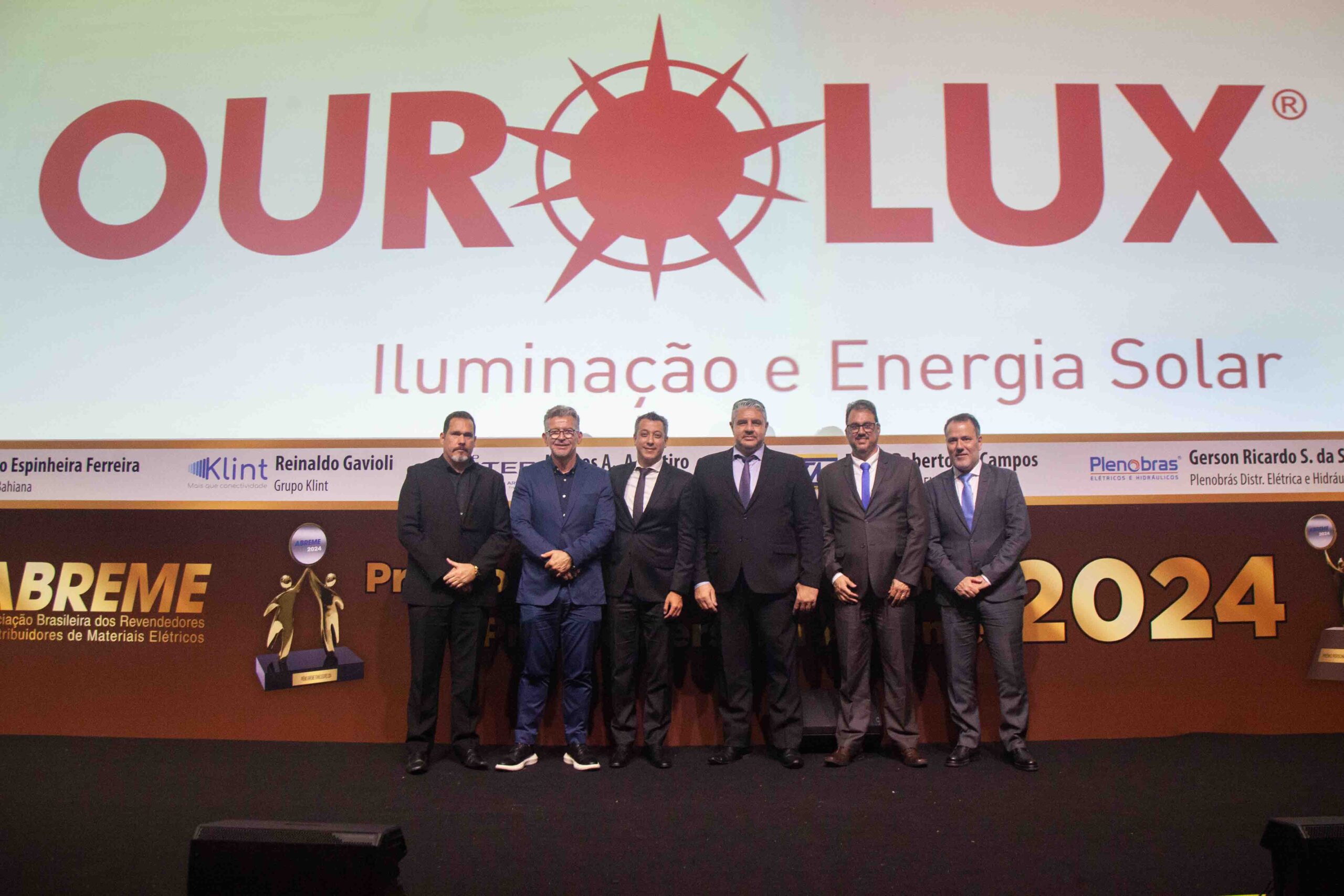 PATROCINADORA OUROLUX – RODRIGO PAIVA – DOUGLAS MORAES – FÁBIO MANCINI – DANIEL PERTILLI – PAULO GODOY E PAULO RENATO RIBEIRO.