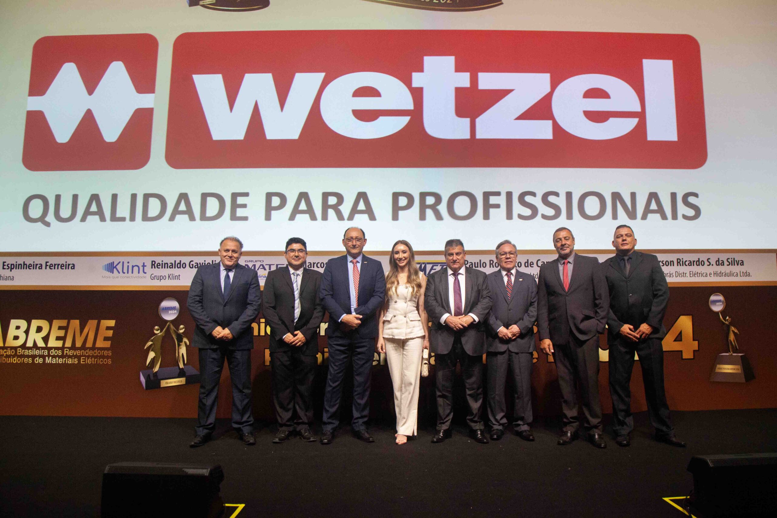 PATROCINADORA WETZEL – JOSÉ MARCIO DIS CORRÊA – WHASHINGTON KATO – ANDRÉ LUIZ WETZEL – NICOLE WETZEL – WALTER MARTINELLI – MOACIR TASSINARI – SÉRGIO MORETI E CLÉBER GONÇALVES.