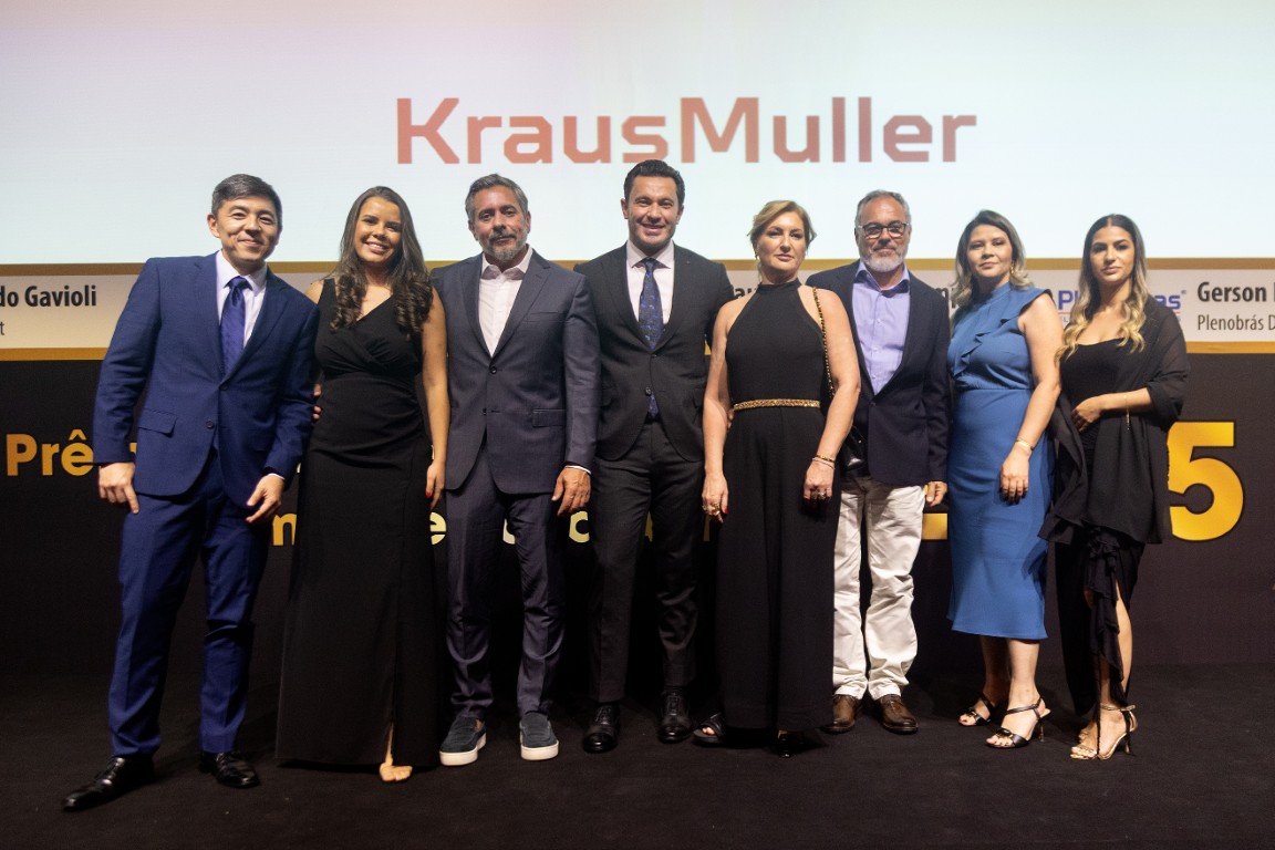 Patrocinadora KRAUSMULLER – Luciano Ferreira Marra – Gabriel Orlando Cardoso – Leandro Polidoro – Moises Colla – Jessica F. Ramalho Campos – Lídia Costa Martins – Jackeline G. da Cunha – Erik Nakakura – Marcelo Gomes – Virgínia Zanon de Orlando.