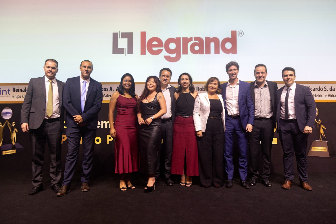 Patrocinadora LEGRAND – Daniel Tatini – Alexandre Freitas – Thiago Freccia – Andréa Bonfim – Fernando Gleriano – Gleiton Giovanelli – Deguimar Ribeiro – Radyjia Oliveira – Douglas Nunes – Sabrina Mori.