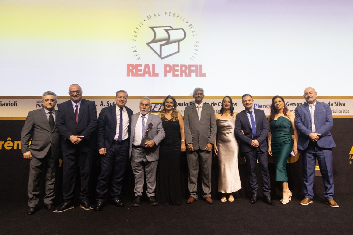 Patrocinadora REAL FERFÍL – Cláudio César Fantin – Sônia Sivério – Cicero André de Souza – Andreia Raggio – Simone Silvério – Luiz Antônio Boeno Costa – José Luís Reina – Ricardo dos Reis – Francisco Marconi – Rodinei Escocard – Guilherme Santos – Washington Moreira – Rosangela Oliveira – Vilma Rodrigues.
Cicero André de Souza também recebeu homenagens com o Prêmio Persona Abreme 2025.
